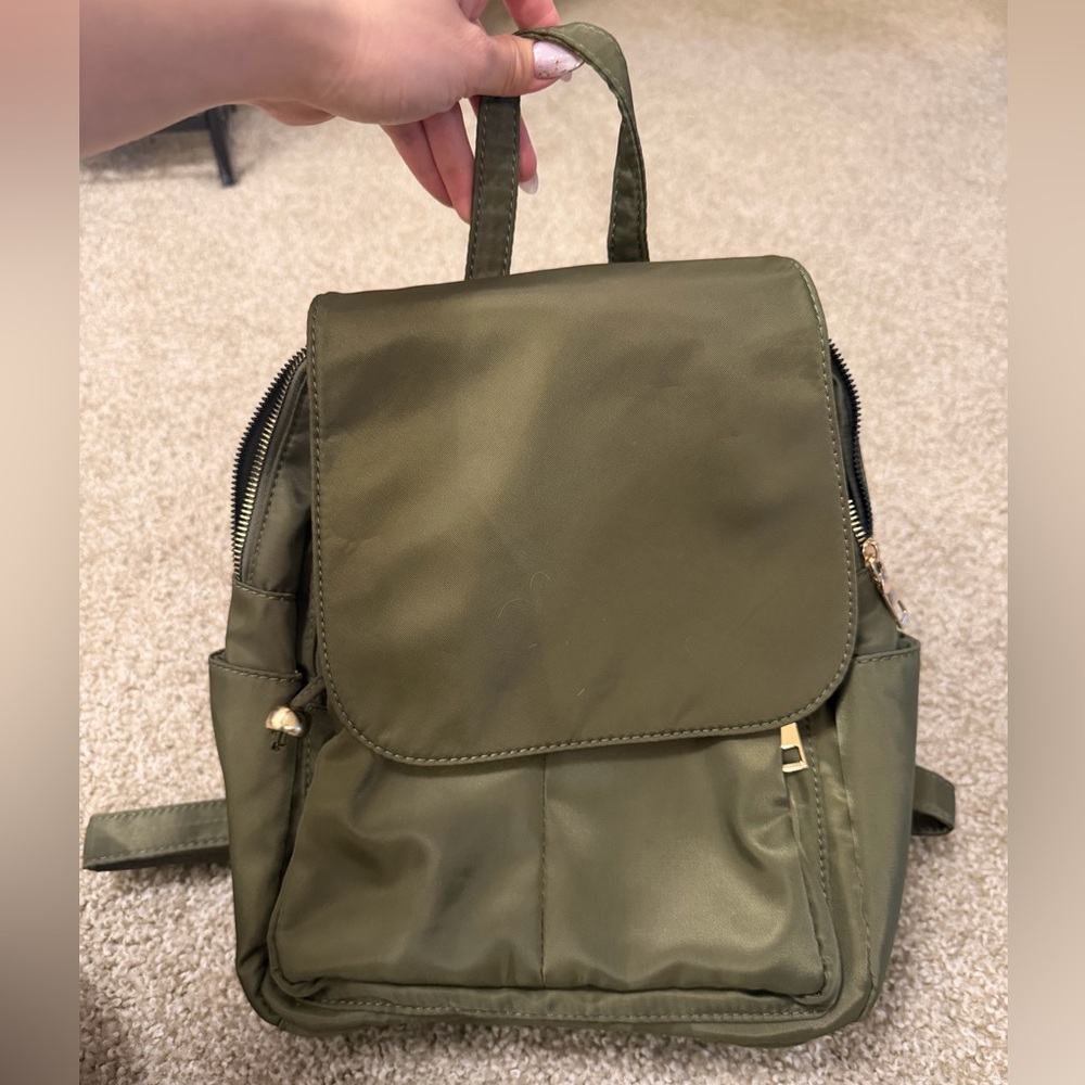 Olive Green Women's Backpack Purse - Casual Everyday Bag